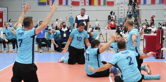 Zmajevi u finalu savladali Rusiju u tri seta i osvojili zlato!