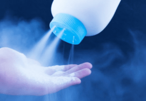 Raspetljajte nakit i skinite fleke od ulja uz pomoć ove jeftine stvari