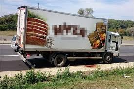 Državljani Turske u kamionu sa namještajem