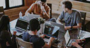 Mladi sve više napuštaju tradicionalne poslove i okreću se digitalnim industrijama